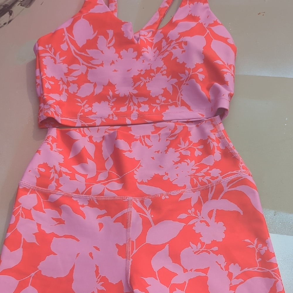 SAGE Collective Floral Matching Set Pink Orange Sports Bra Leggings Small Active
